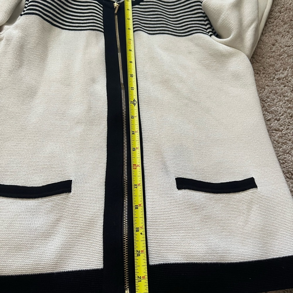 Talbots French black and white line cardigan usa Medium petite - Picture 8 of 12